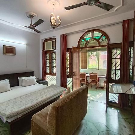 Tatvamasi Homestay Нью-Делі Екстер'єр фото
