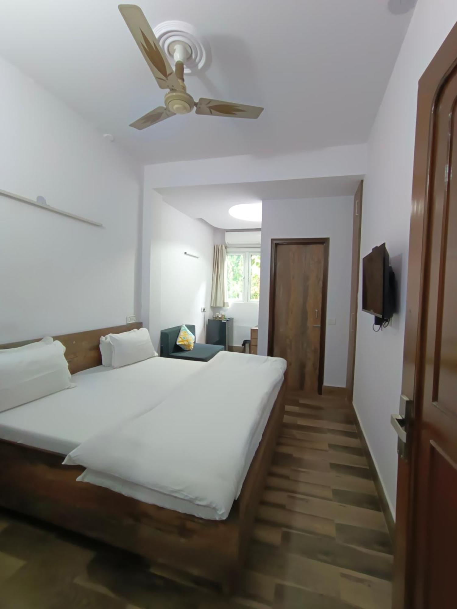 Tatvamasi Homestay Нью-Делі Екстер'єр фото